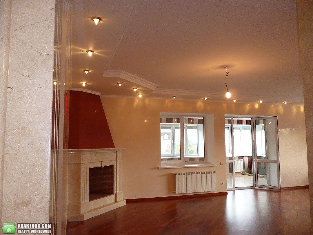 Sell house. Киев,  Товарная — photo 2