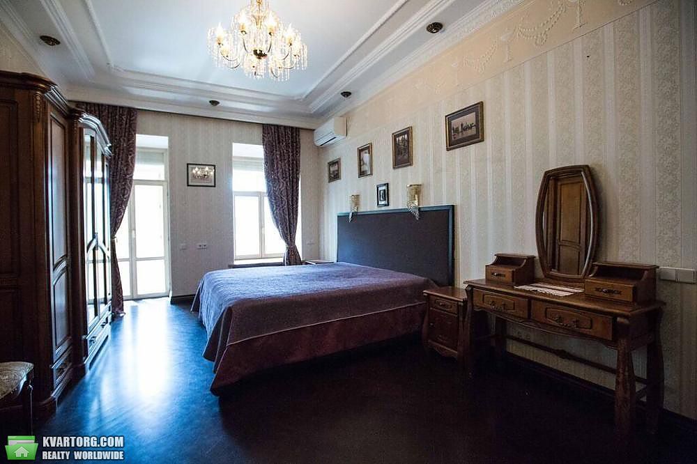 Rent out 4-room apartment. Киев,  Андреевский спуск — photo 3