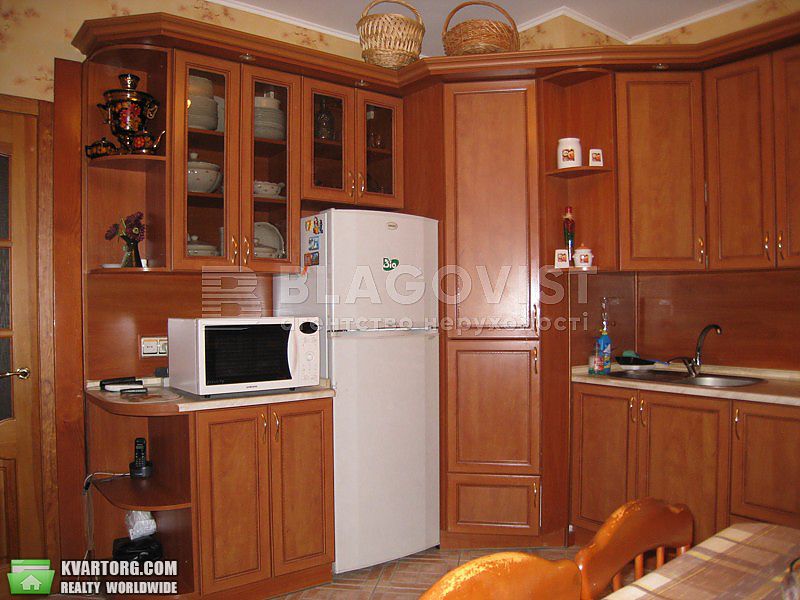 Sell 2-room apartment. Киев,  Шелковичная — photo 4