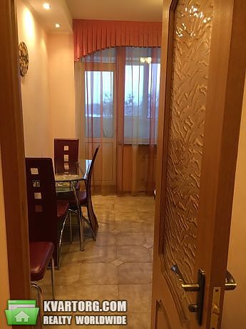 Rent out 1-room apartment. Киев,  Верховинная — photo 2