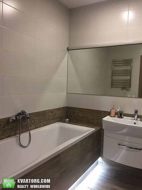 Rent out 2-room apartment. Киев,  Полтавская — photo 7