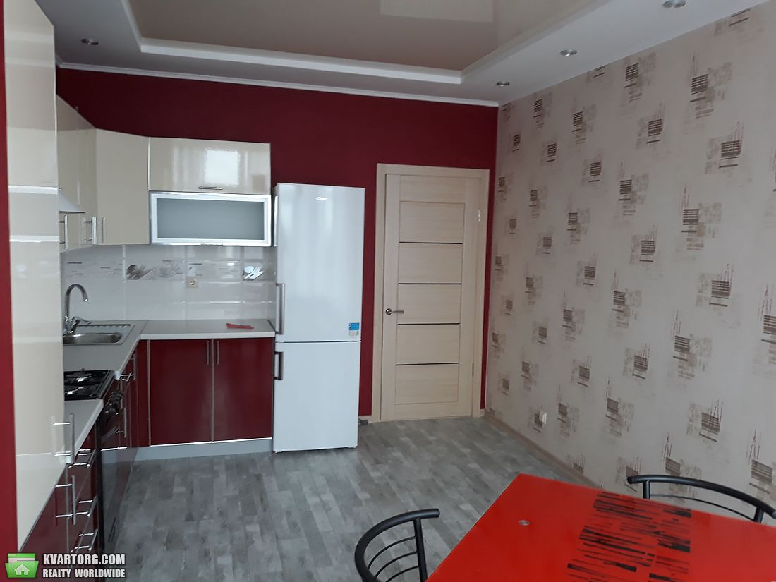 Rent out 1-room apartment. Киев,  Львовская — photo 3