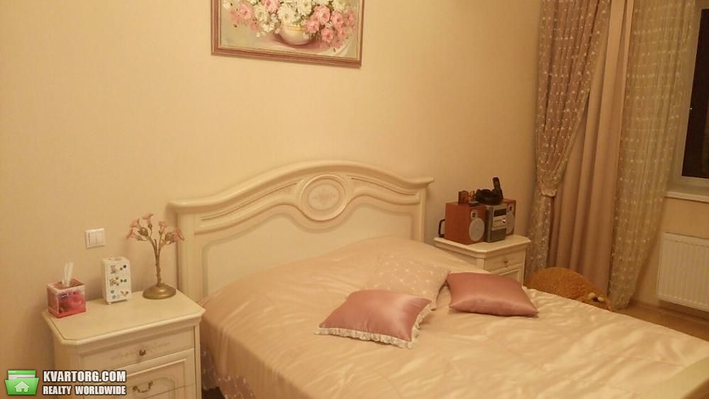 Sell 2-room apartment. Киев,  Черновола — photo 2