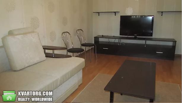 Rent out 2-room apartment. Киев,  Мишуги — photo 7