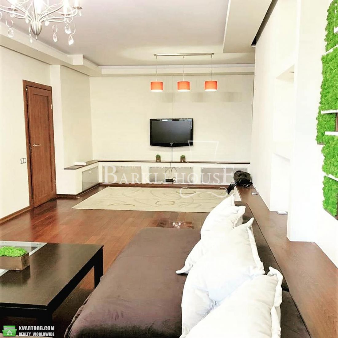 Rent out 3-room apartment. Киев,  Паньковская — photo 2