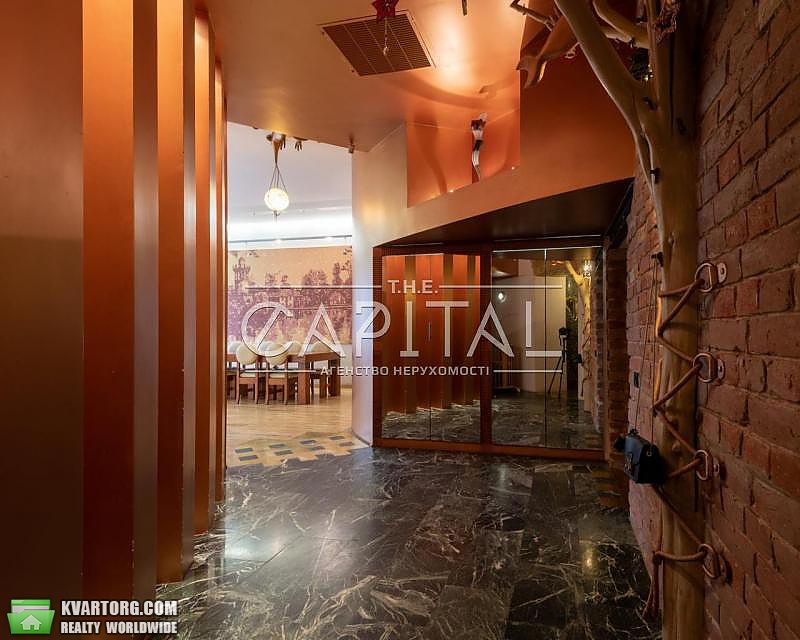 Rent out 4-room apartment. Киев,  Большая Житомирская — photo 8