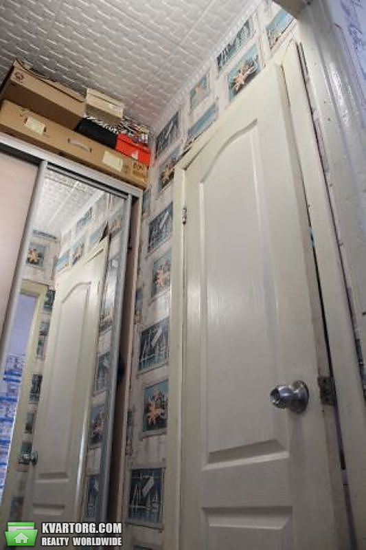 Sell 1-room apartment. Киев,  Зодчих — photo 4