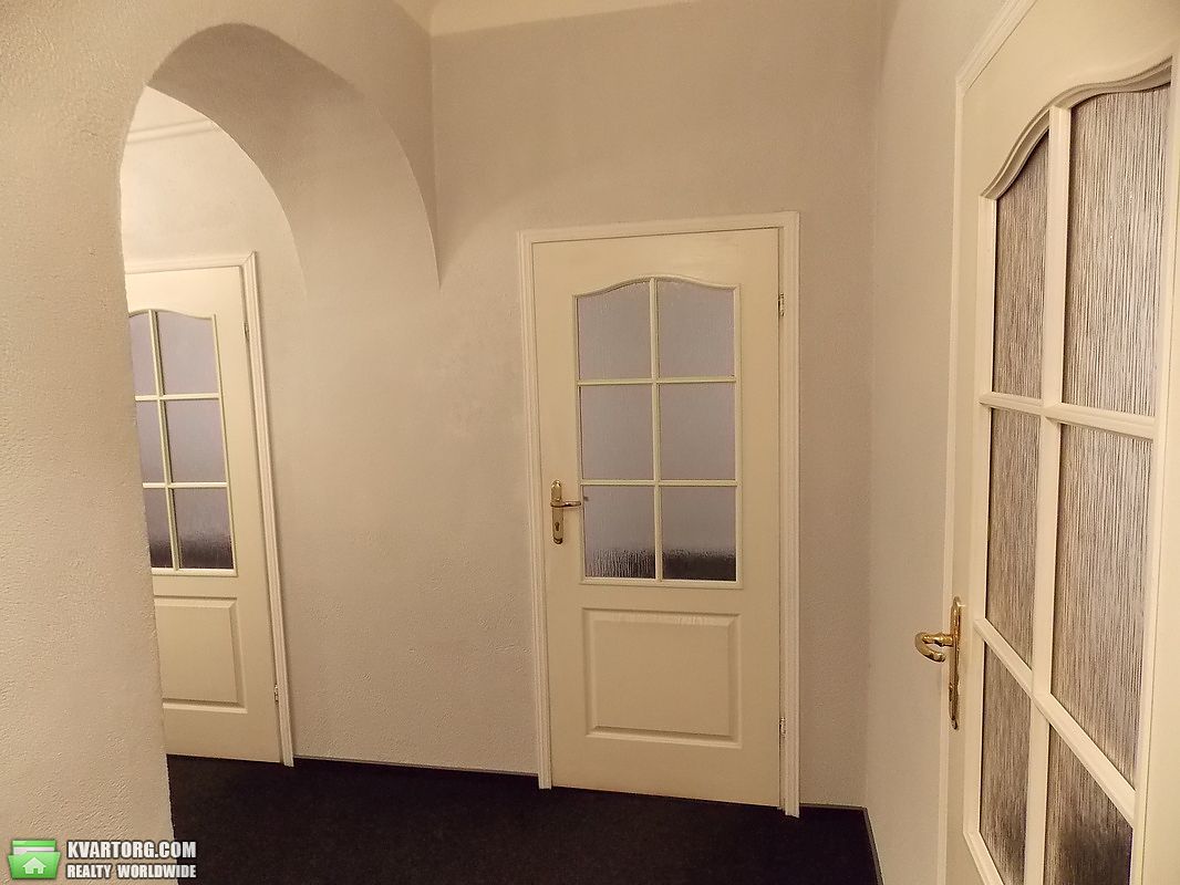 Rent out office. Киев,  Бассейная — photo 3