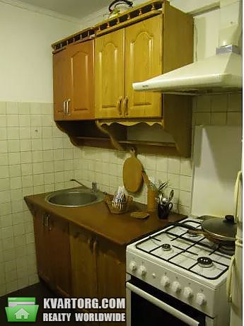 Rent out 2-room apartment. Киев, Олени телиги — photo 6