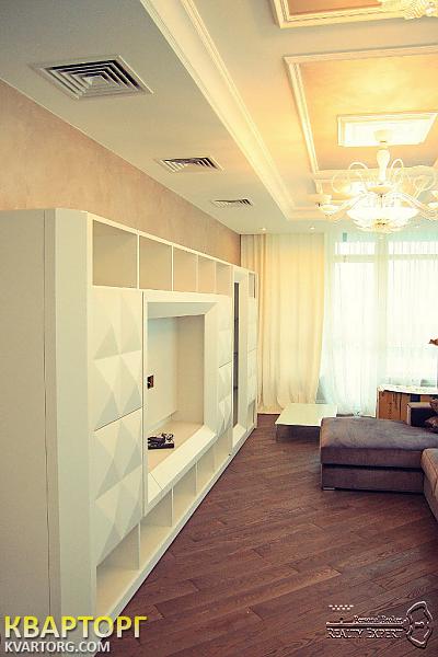 Sell 5-room apartment. Киев,  Драгомирова — photo 7