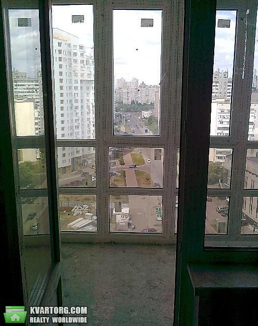 Rent out 3-room apartment. Киев,  Гмыри — photo 3