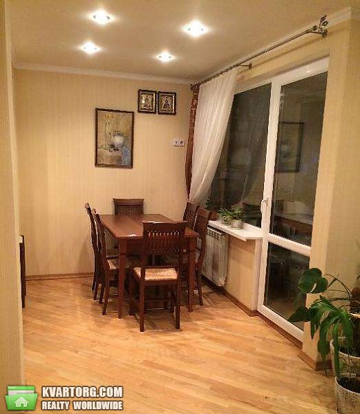 Sell 2-room apartment. Киев,  Космическая — photo 4