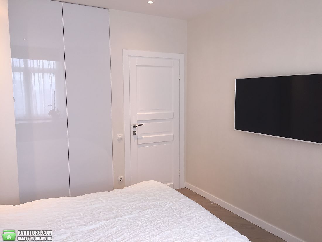 Sell 3-room apartment. Киев,  Ахматовой — photo 1