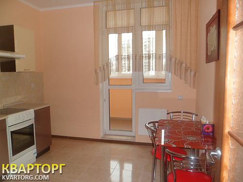 Rent out 1-room apartment. Киев,  Дегтяренко — photo 2