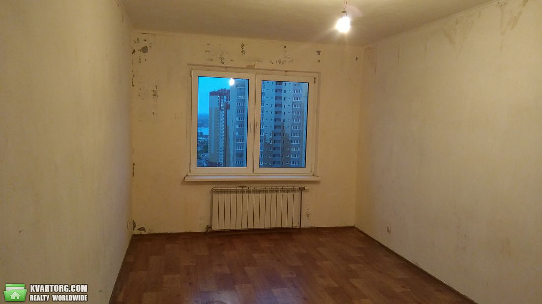 Rent out 3-room apartment. Киев,  Чавдар — photo 4
