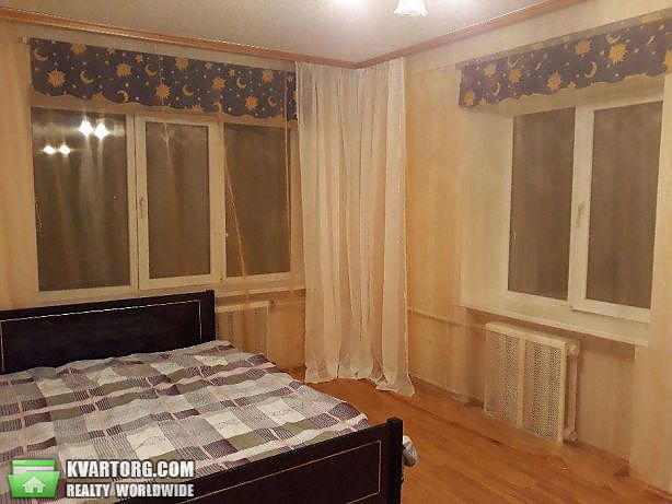 Rent out 2-room apartment. Киев,  Пироговского — photo 3