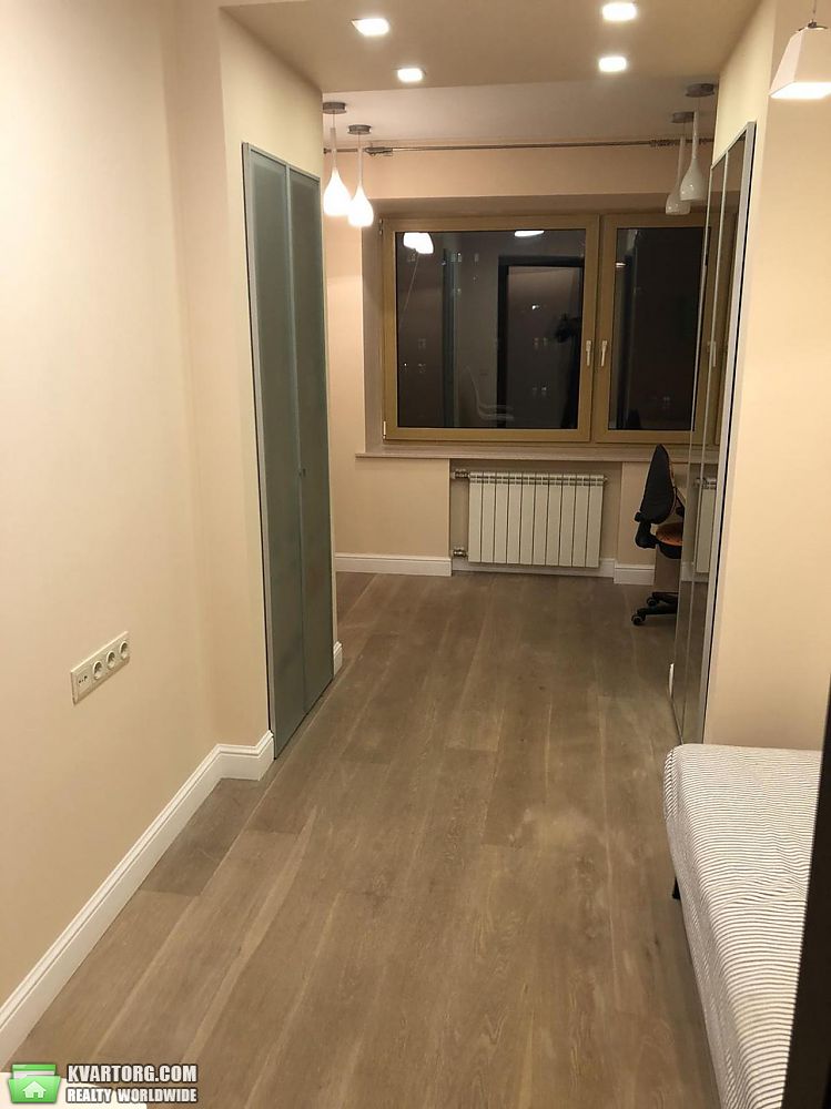 Rent out 3-room apartment. Киев, Ильенко — photo 9