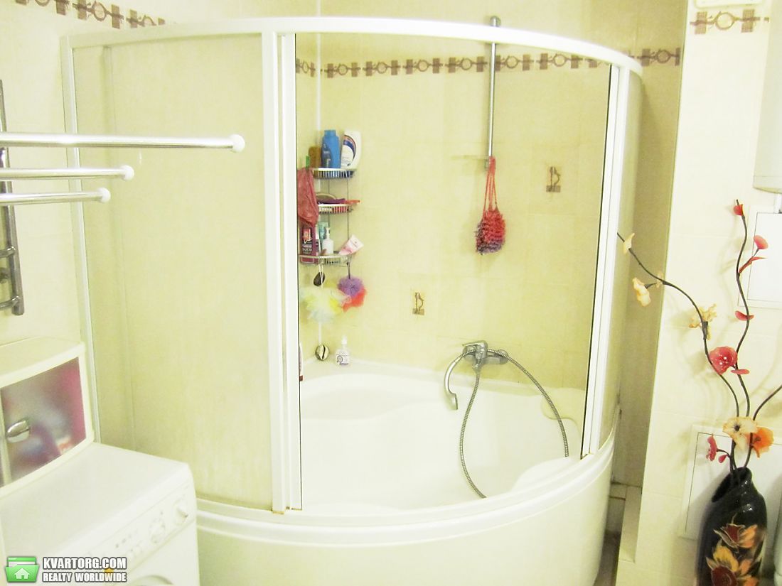 Sell 2-room apartment. Киев,  Правды пр — photo 1