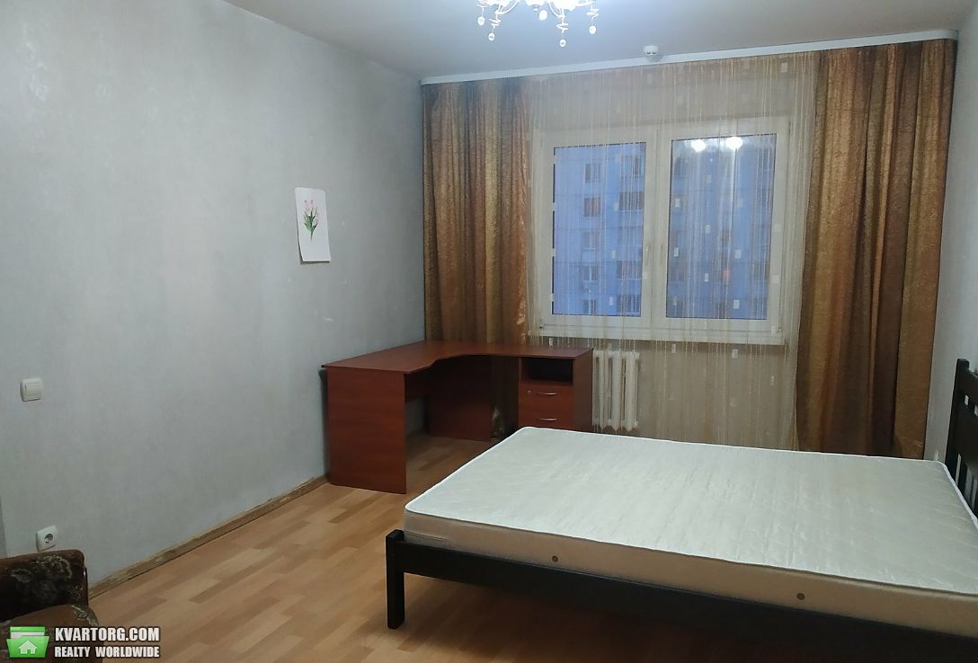 Rent out 3-room apartment. Киев,  Григоренко пр — photo 3