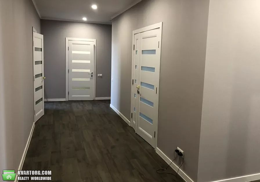 Rent out 3-room apartment. Киев,  Туманяна — photo 2