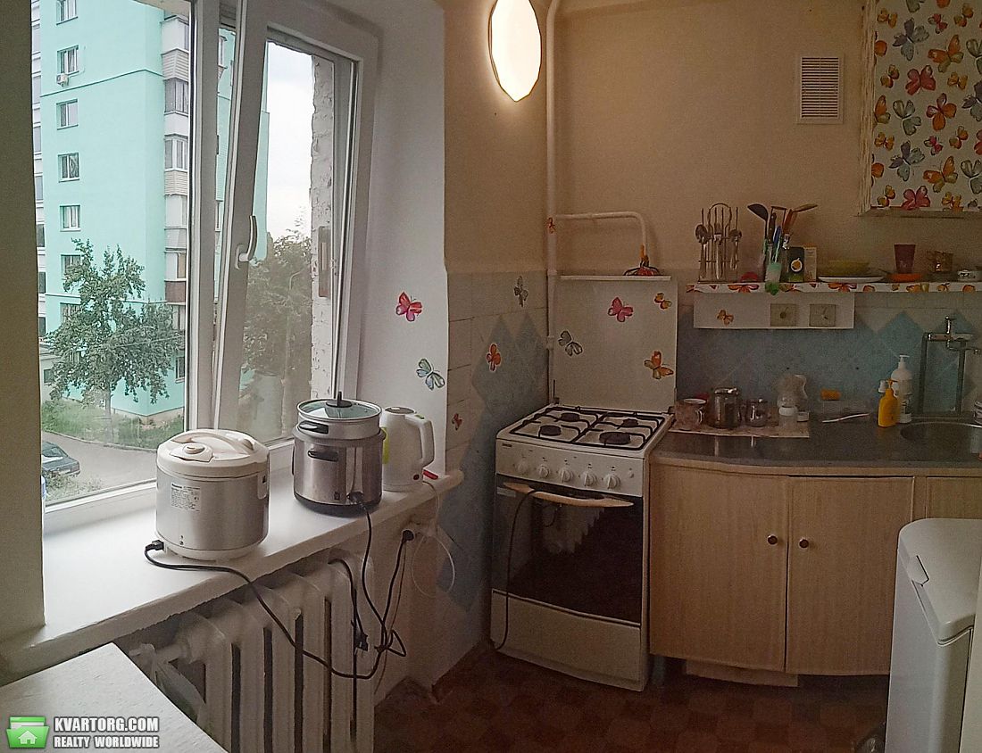 Sell 3-room apartment. Киев, Кирилловская — photo 4