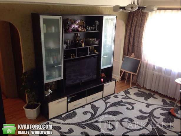 Sell 2-room apartment. Киев,  40-летия Октября просп — photo 2