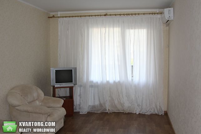 Sell 2-room apartment. Киев,  Бахмачская — photo 5