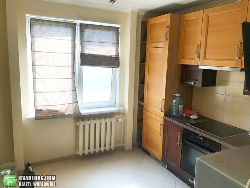 Rent out 2-room apartment. Киев,  Феодосийский пер — photo 4