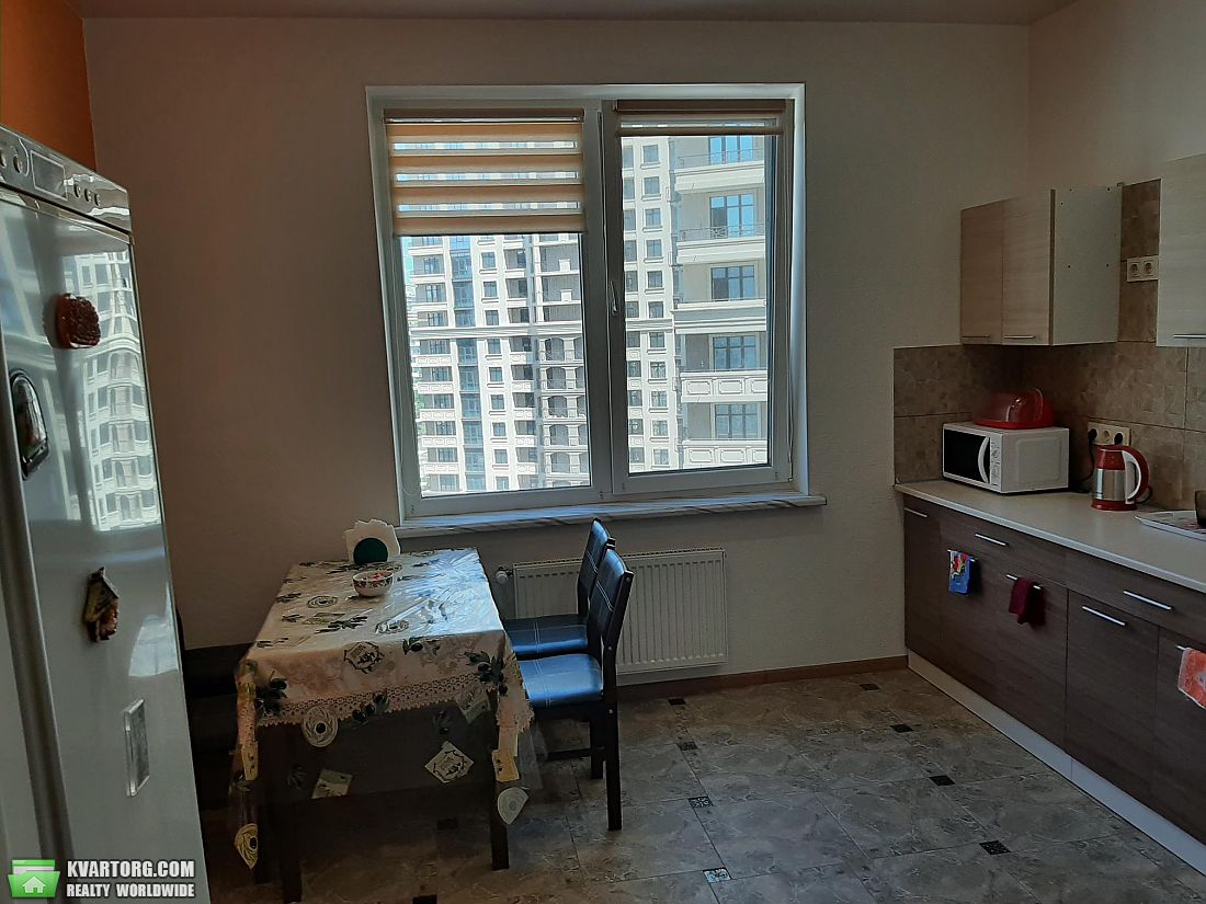 Rent out 1-room apartment. Одесса, Генуэзская — photo 3