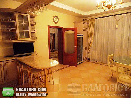 Sell 4-room apartment. Киев, Кропивницкого — photo 4