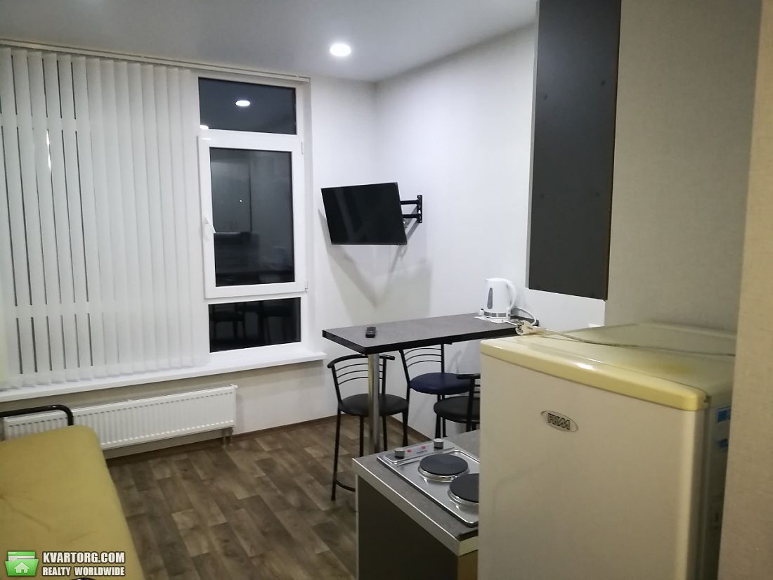 Rent out 1-room apartment. Киев, Ракетная — photo 3