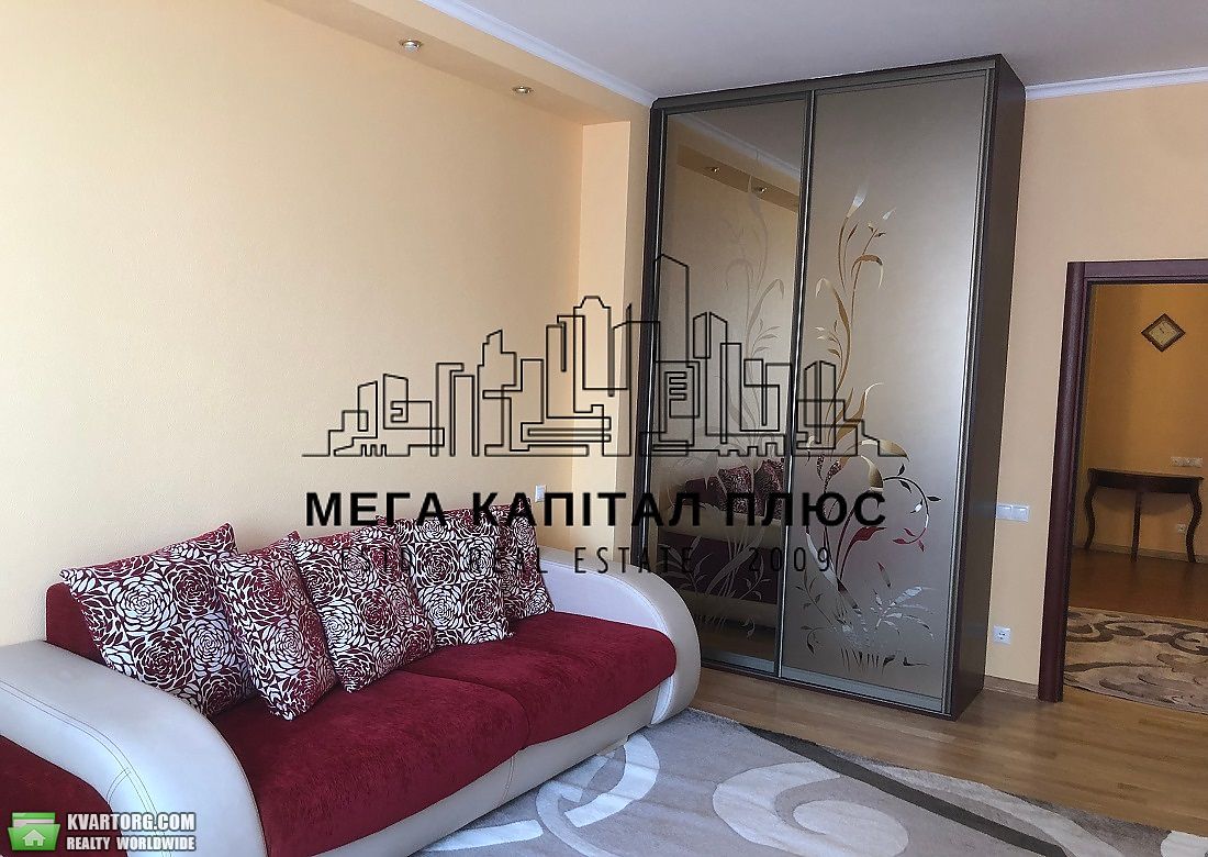 Rent out 4-room apartment. Киев, Левка Лук’яненка — photo 6