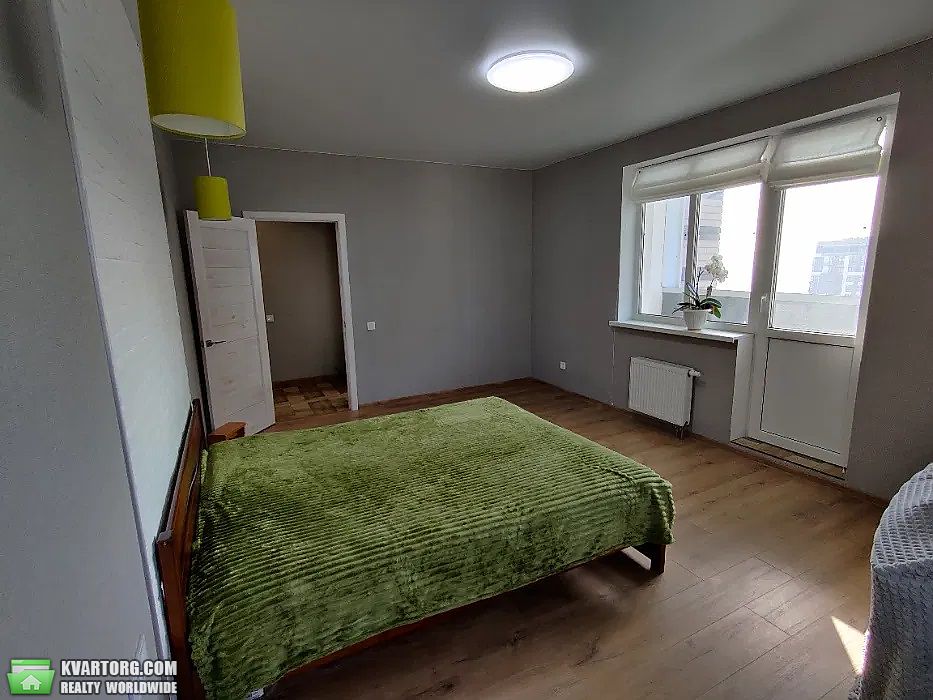Sell 3-room apartment. Киев,  Панельная — photo 4