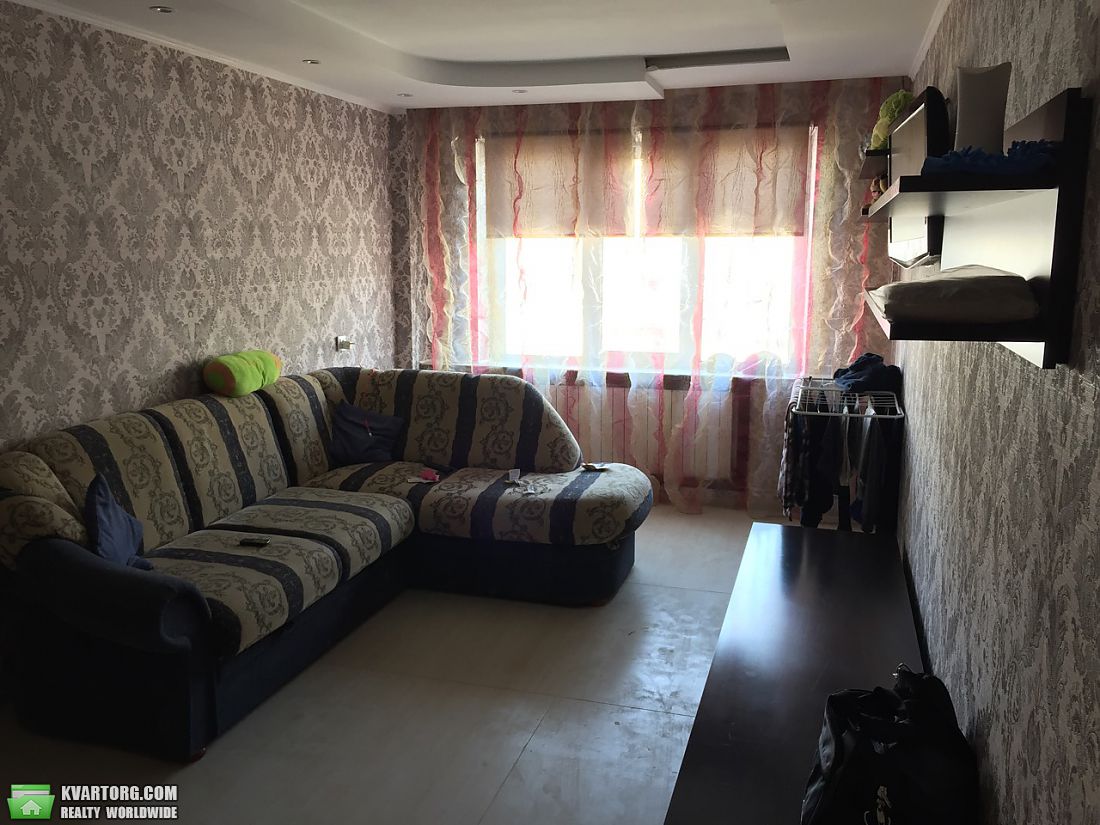 Rent out 1-room apartment. Киев,  Героев Сталинграда пр — photo 2