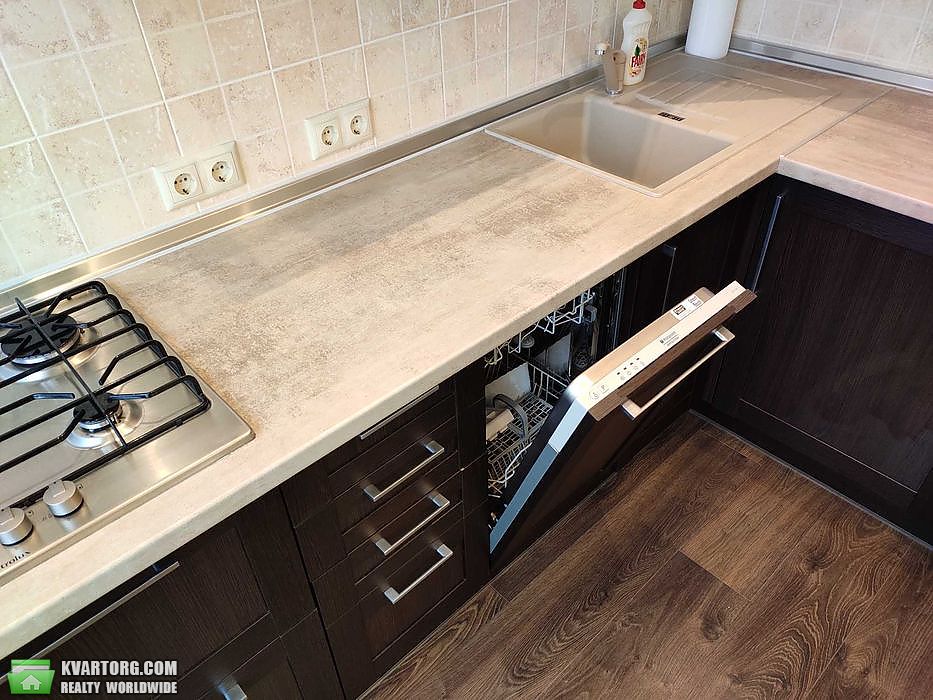 Rent out 2-room apartment. Киев,  Большая Житомирская — photo 10