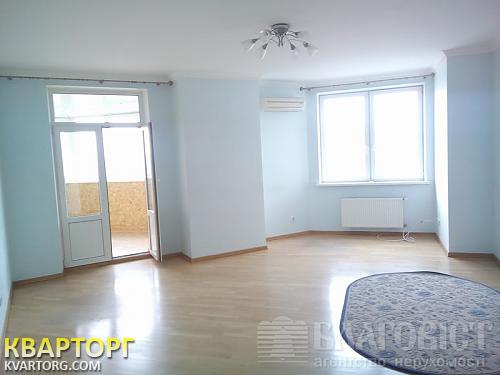Sell 4-room apartment. Киев,  Окипной — photo 1