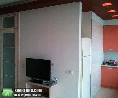Rent out 2-room apartment. Киев, Героев Сталинграда пр — photo 4