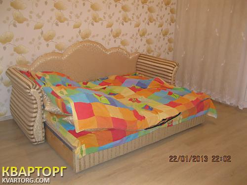 Rent out 2-room apartment. Киев,  Харьковское шоссе — photo 8