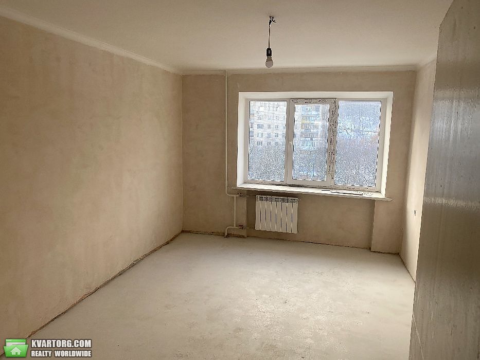 Sell 2-room apartment. Киев, Кирилловская — photo 1