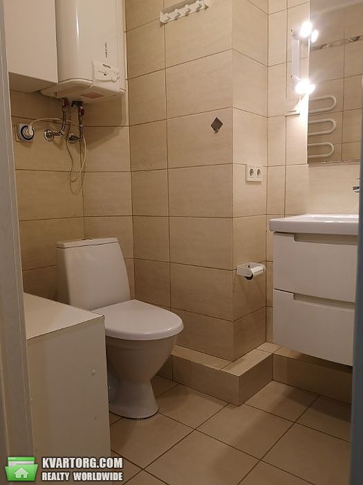 Sell 4-room apartment. Киев,  Героев Днепра — photo 8