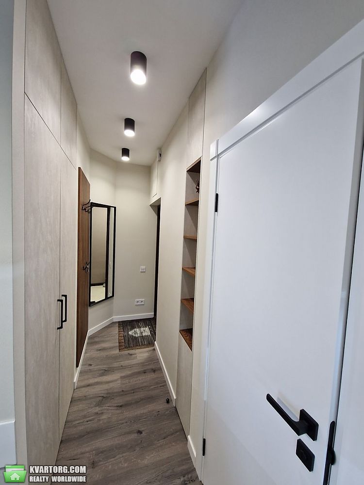 Rent out 1-room apartment. Киев, Любомира Гузара — photo 4