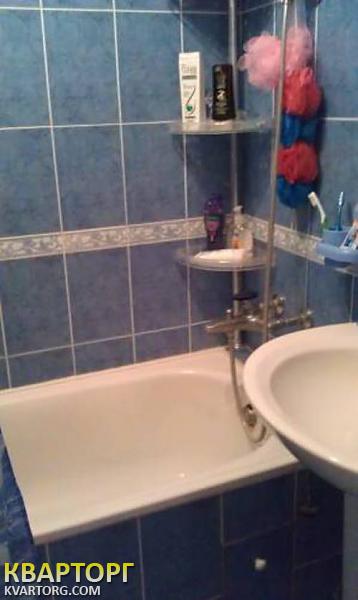 Sell 2-room apartment. Киев,  Урловская — photo 3