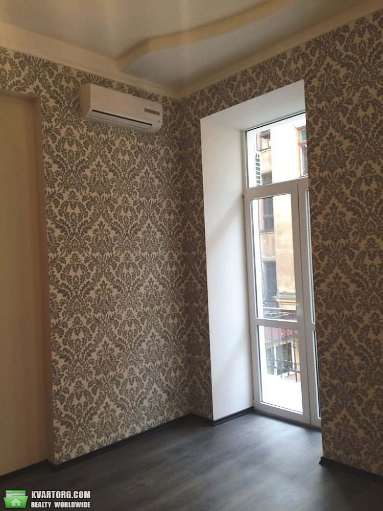 Sell 3-room apartment. Одесса, Дерибасовская — photo 2