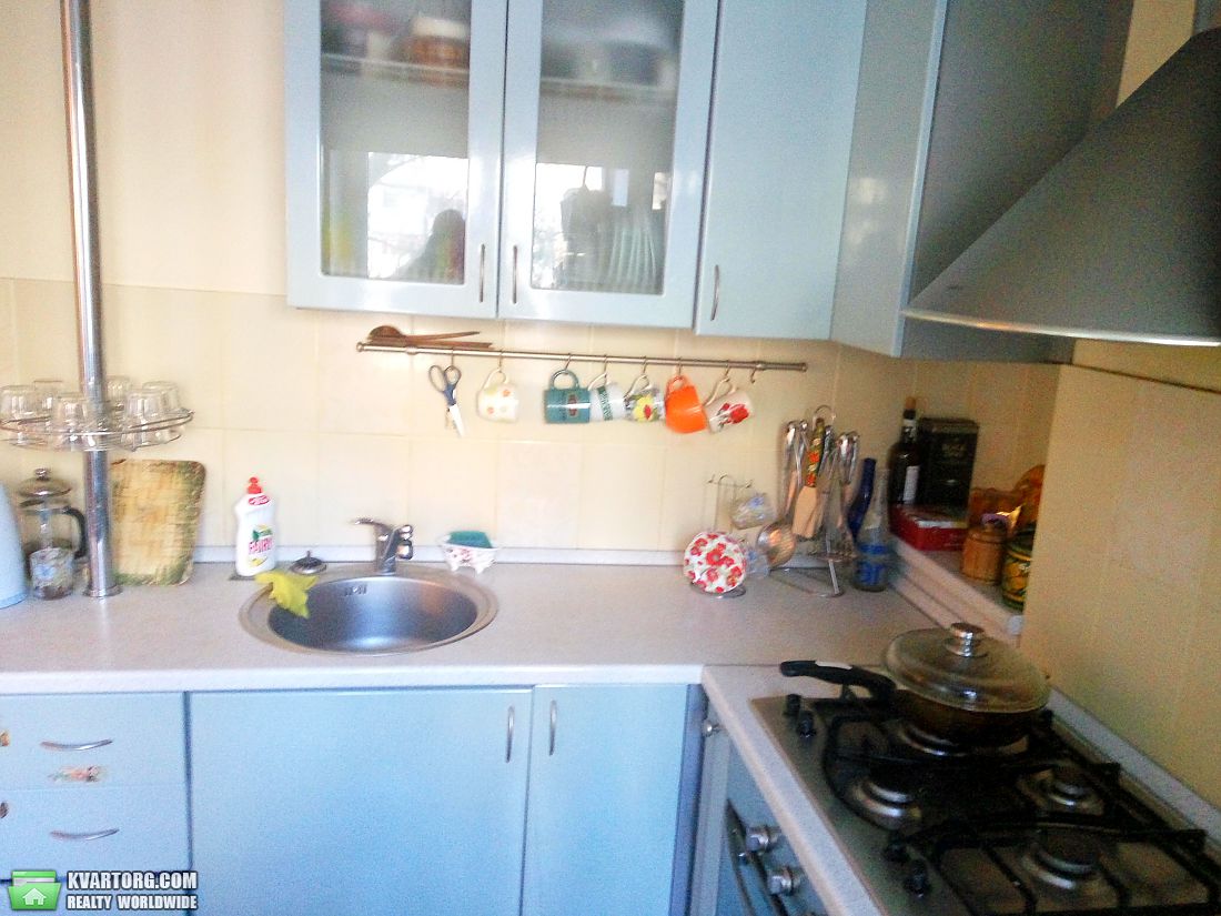 Sell 3-room apartment. Днепропетровск, Набережная Победы — photo 2