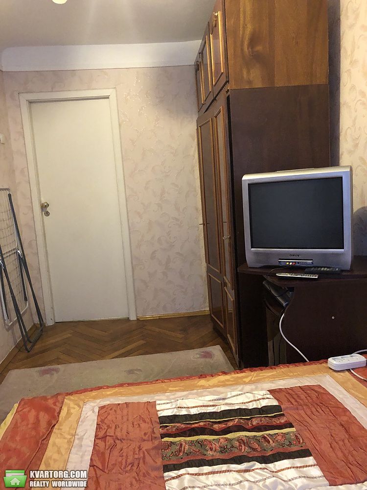 Rent out 3-room apartment. Киев,  Каблукова — photo 7