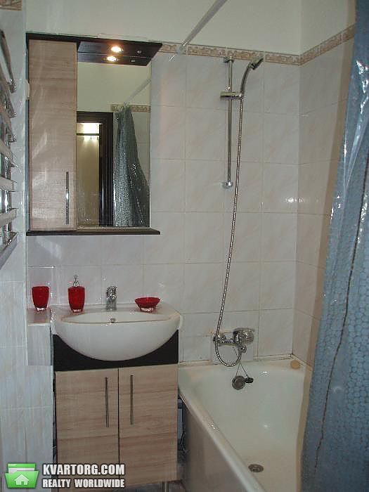 Rent out 1-room apartment. Киев,  Тарасовская — photo 5
