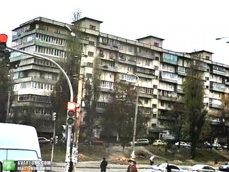 Sell 4-room apartment. Киев,  Чернобыльская — photo 2