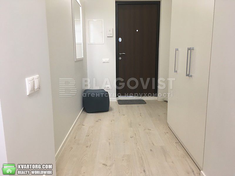 Rent out 1-room apartment. Киев, Маккейна Джона — photo 9