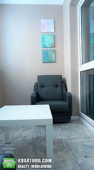 Rent out 2-room apartment. Киев, Стеценква — photo 10