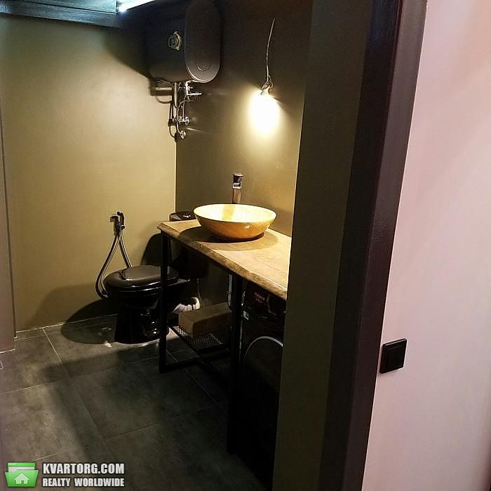 Rent out 3-room apartment. Киев,  Саксаганского — photo 9